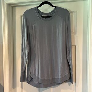 Athleta crew neck top